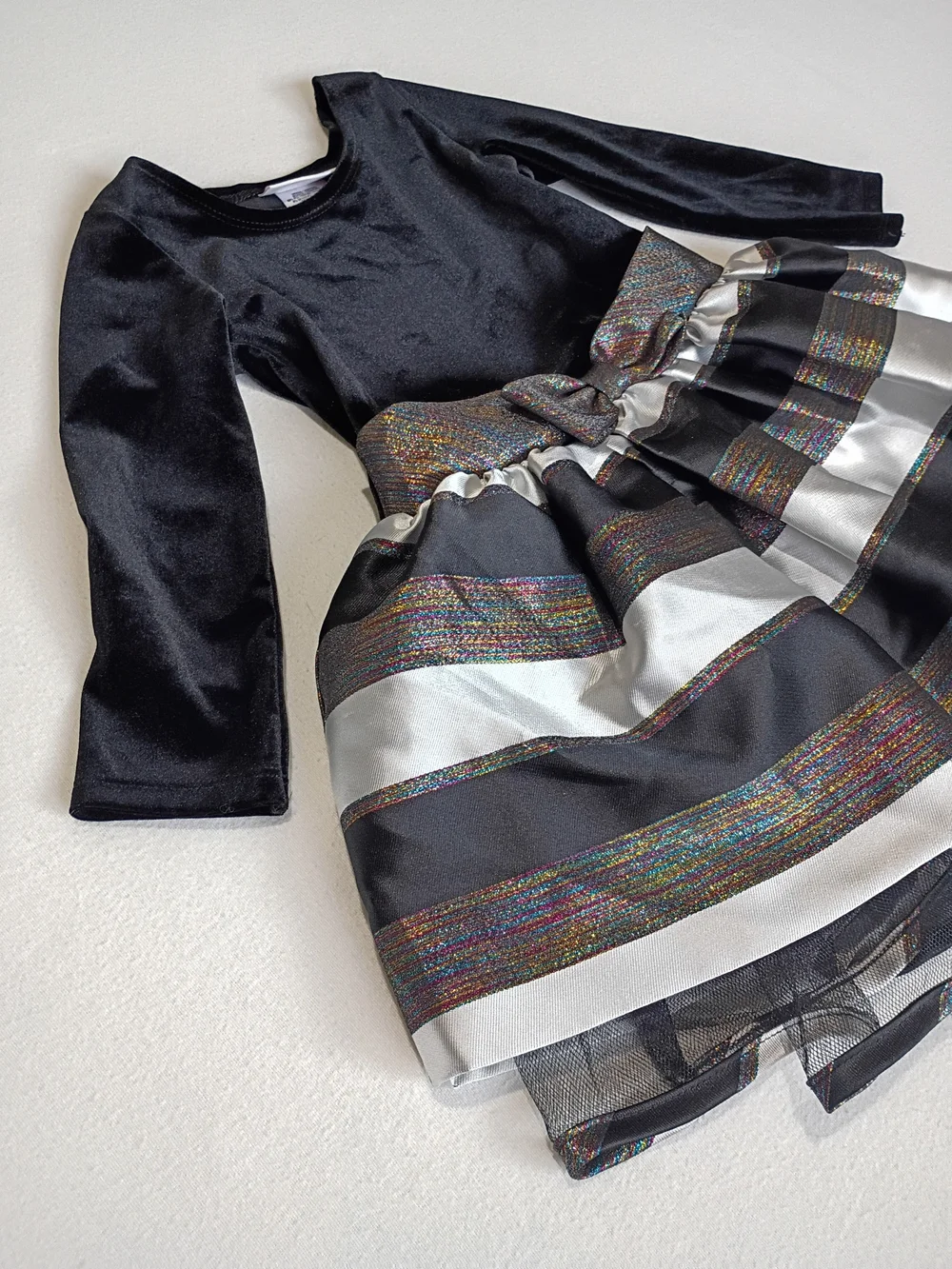 Bonnie Jean Sz 2T Party Dress Velvet Bodice Rainbow Bow Silver Black Ruffled